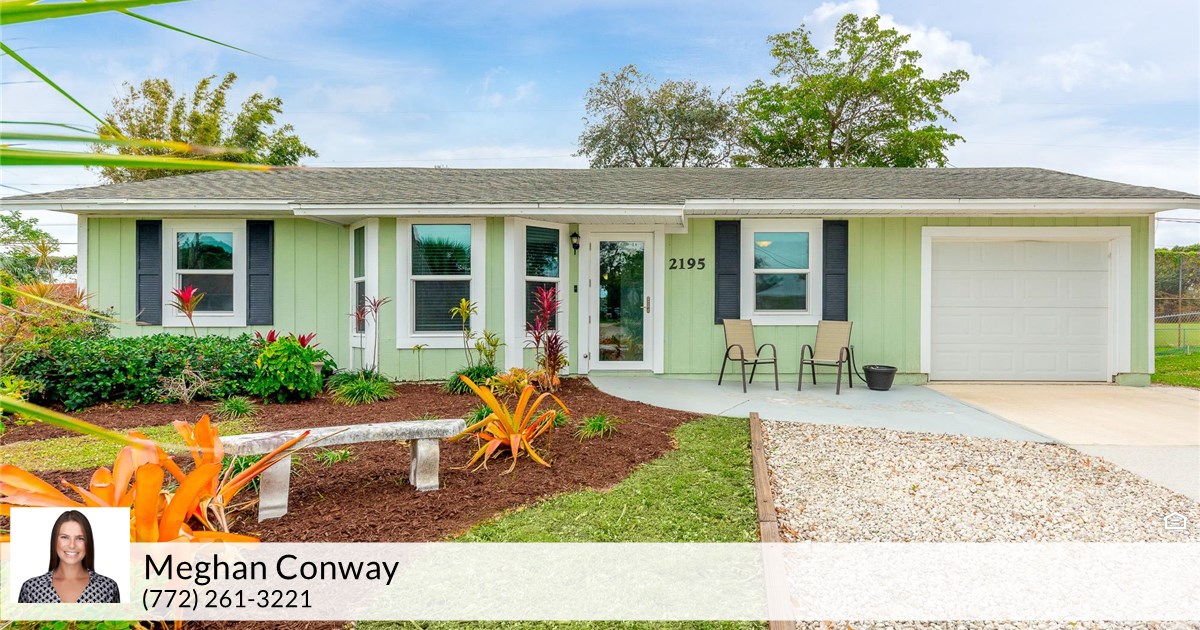 2195 NE Arch St, Jensen Beach, FL 34957
